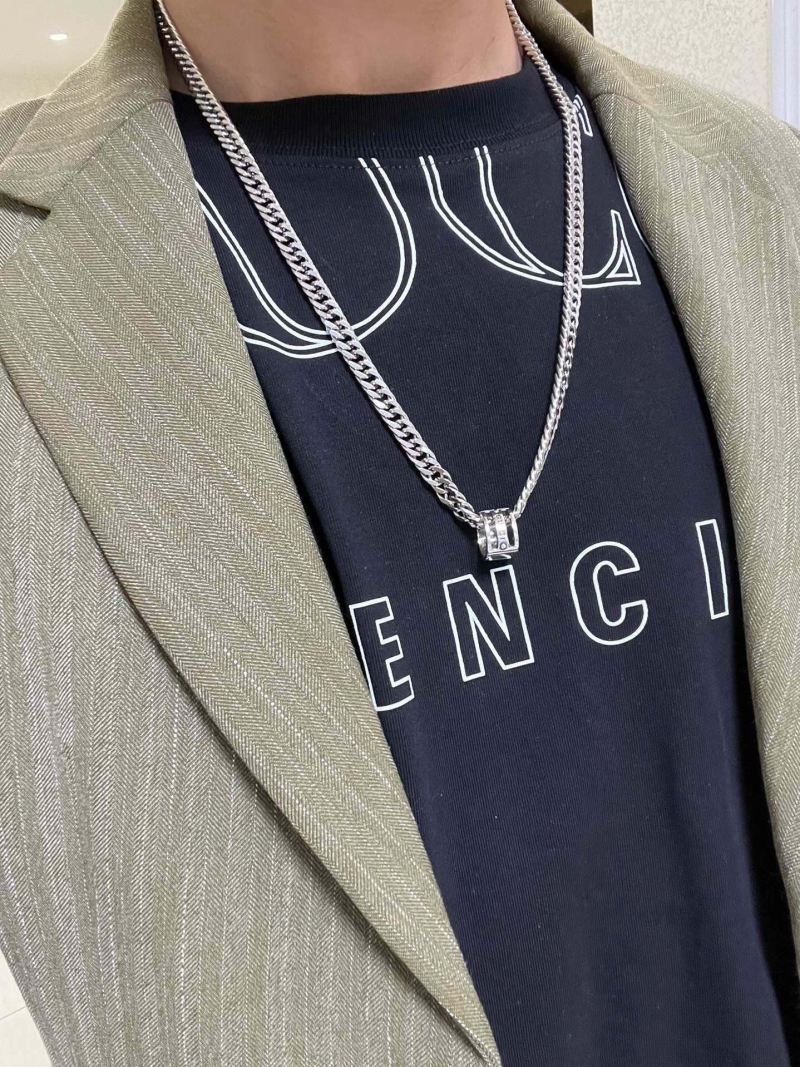 Gvc*1 necklaces